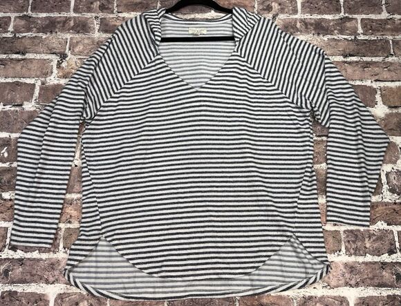 Lucky Brand Tops - Lucky Brand Long Sleeve Striped Hoodie Pullover Women M Spring Summer Baja Beach